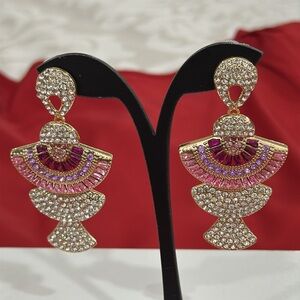 Fashionable tassel earrings